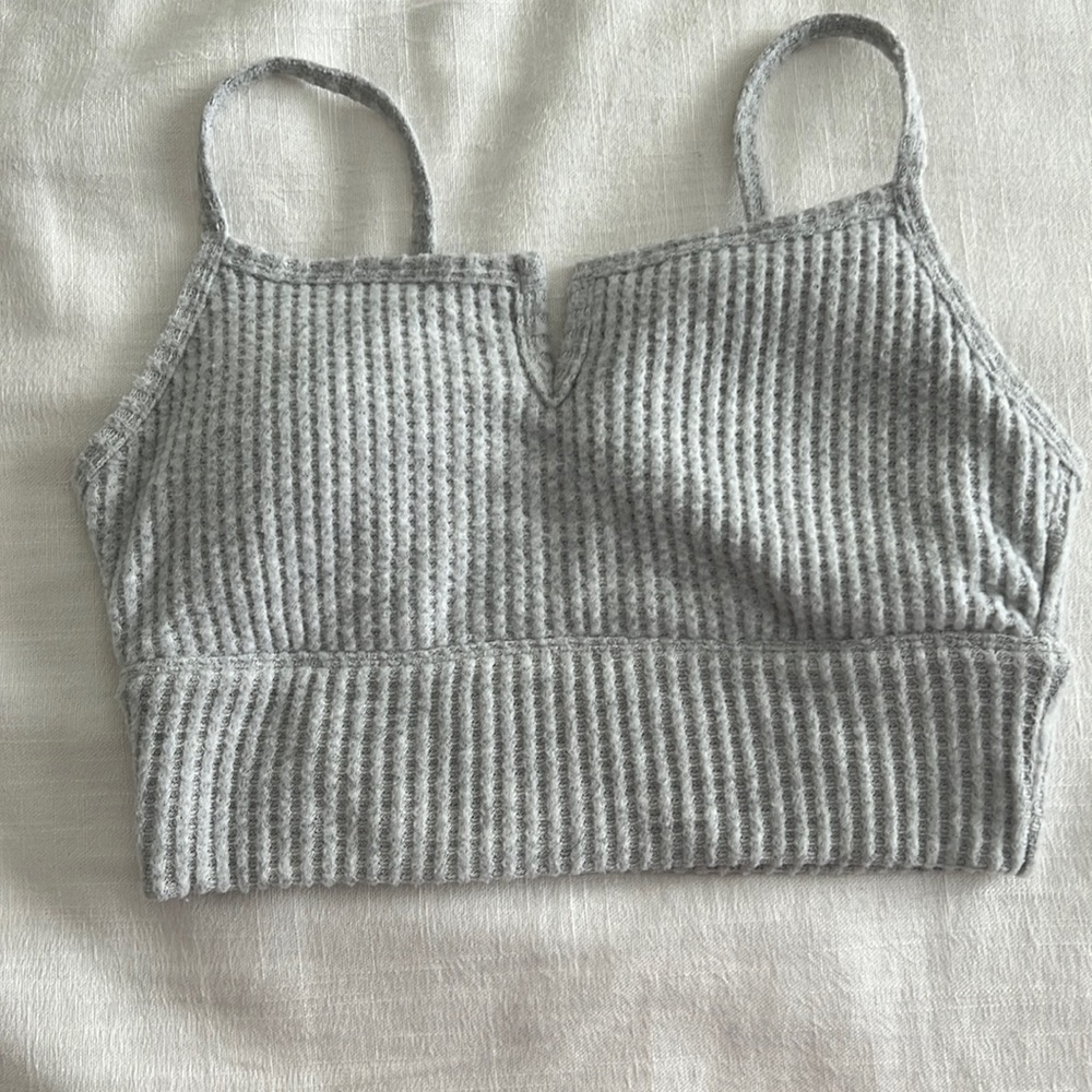 GILLY HICKS super soft waffle knit bralette